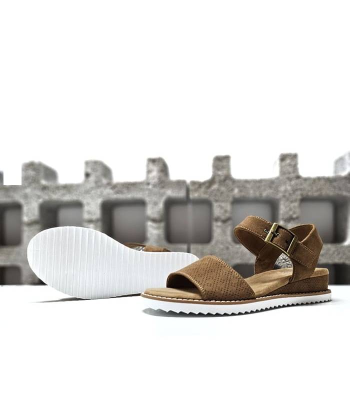 suela dentada sandalia mujer Skechers castaña tracción