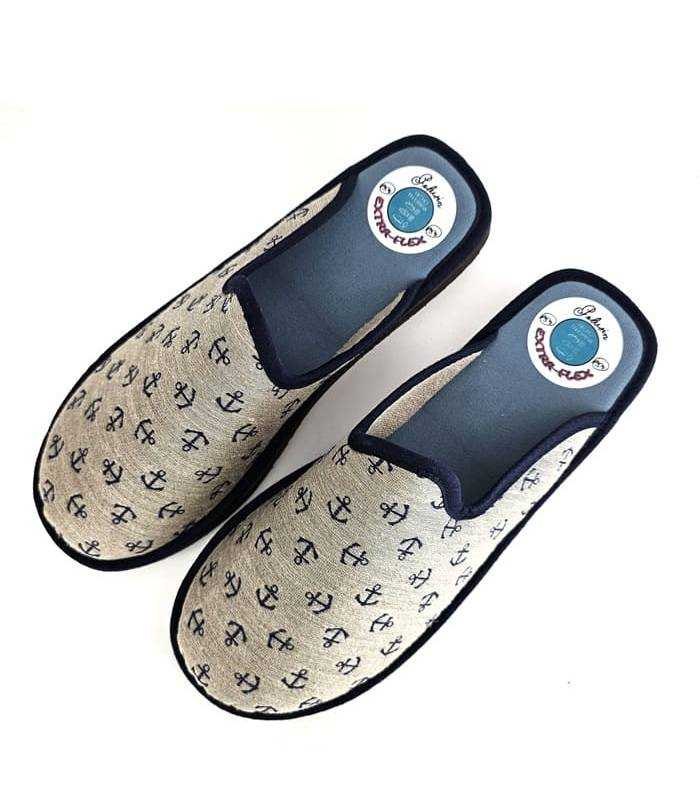 Zapatilla vista desde arriba, destacando el diseño fresco y transpirable