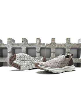 Suela del zapato Nicoboco beige tipo mocasín para hombre, en poliuretano blanco, ligera y flexible con buena tracción