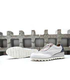 Suela de caucho en forma de cuña del zapato deportivo DChicas con altura de 4 cm trasera