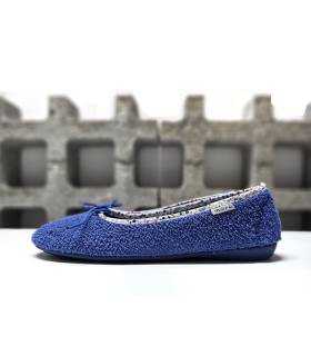Zapatilla francesita mujer tela rizo azul Garrido Muro vista lateral