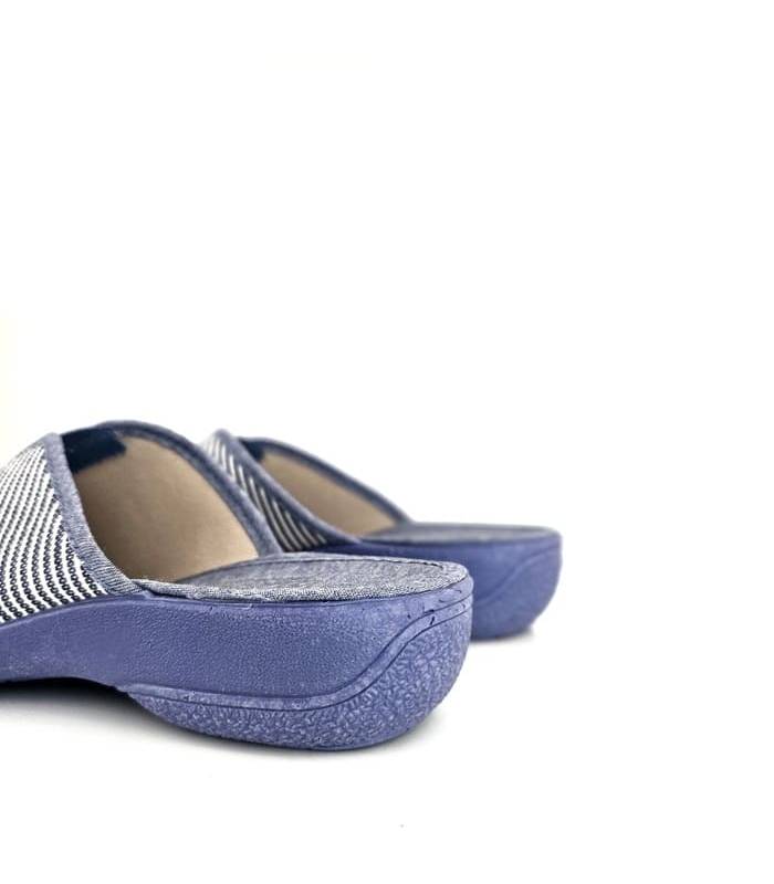 zapatilla casa mujer cuña 3 cm vista trasera azul claro