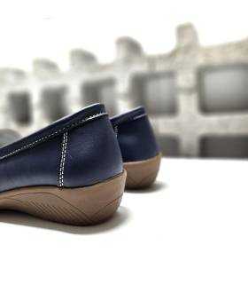 zapatos mocasín mujer cuña azul marino vista trasera