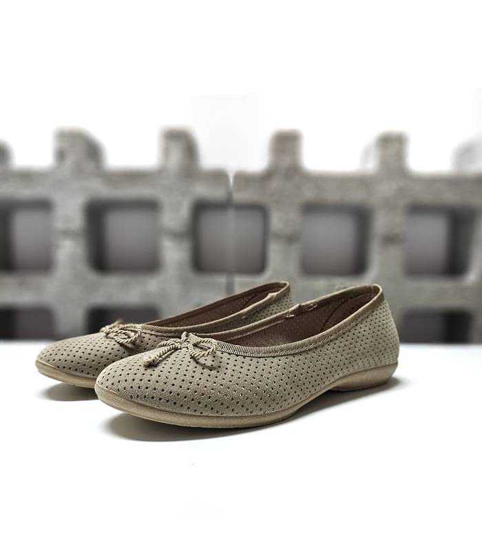 zapatillas casa francesita beige perforada medio perfil