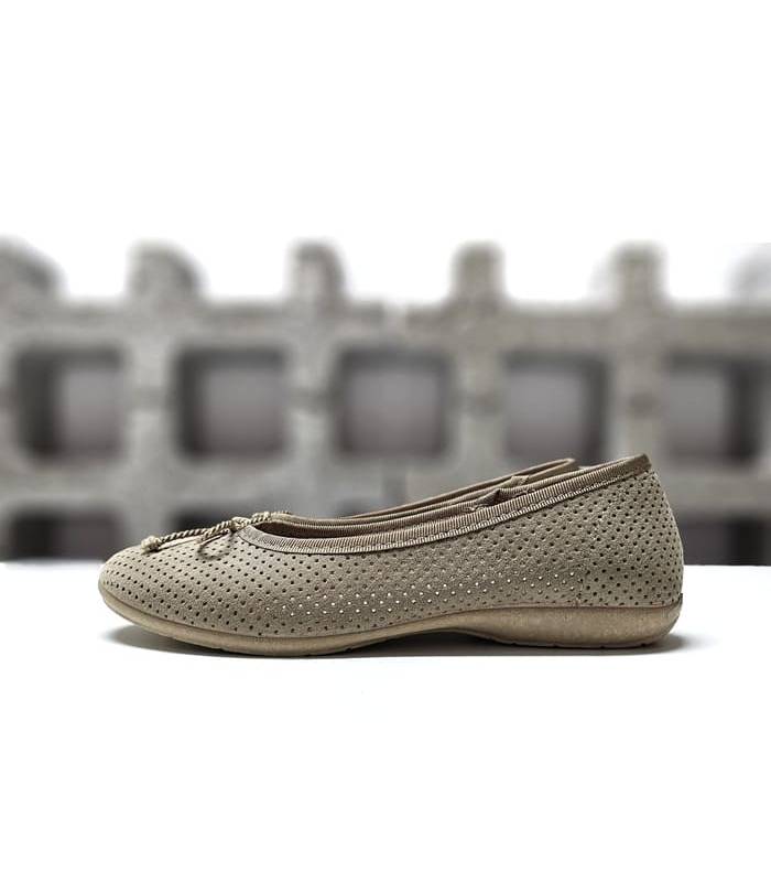zapatillas casa mujer antelina beige perfil Cabrera
