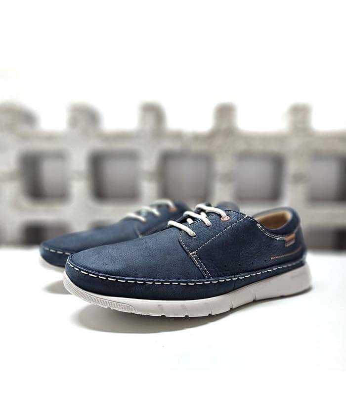 Vista de medio perfil del zapato casual azul con cordones SCORPIO3990, ideal para looks informales