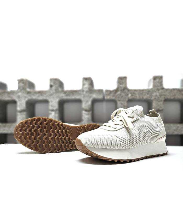 Suela de goma antideslizante de la zapatillas Moore de Yumas blanca para mujer