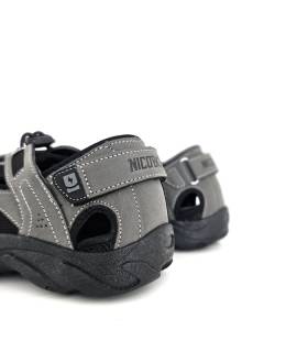 Vista trasera de la sandalia Kunan de Nicoboco para hombre con talón acolchado