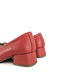 Vista trasera del tacón forrado en piel del zapato Lulu rojo anaranjado de Nival