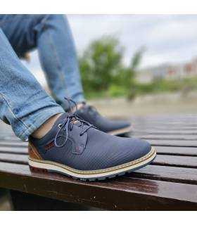 zapato cordones hombre azul piel picada Liberto puesto