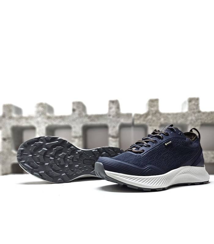 detalle suela goma zapatilla impermeable hombre urbana Chiruca