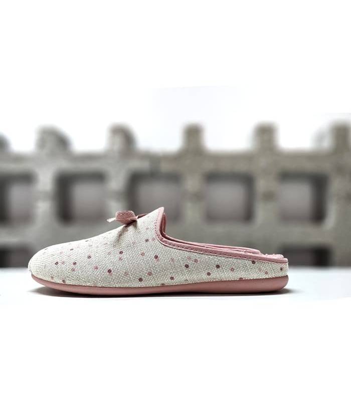 Zapatilla casa mujer lunares rosa Cabrera vista lateral