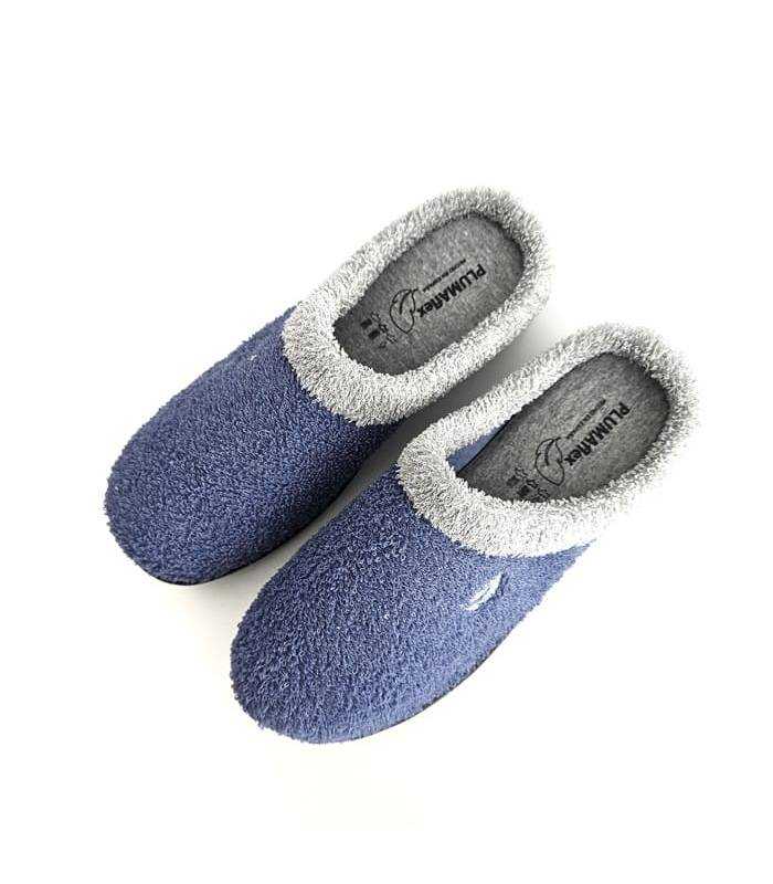 Vista superior de zapatilla de rizo azul para mujer de verano azul