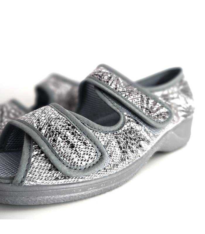 Detalle tejido elástico azul estampado zapatilla mujer Cutillas gris