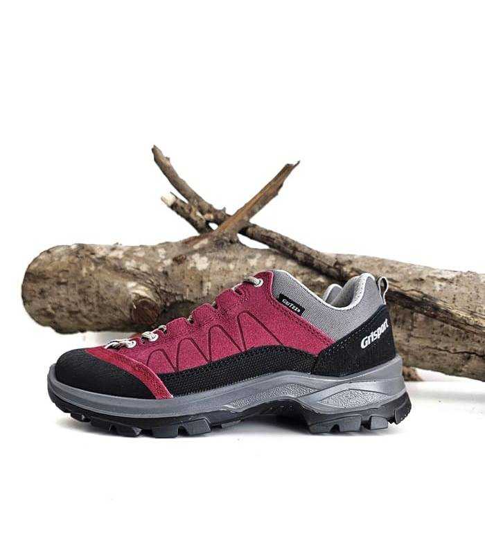 Vista lateral de zapatillas modelo Dakar de Grisport con menbrana Gritex