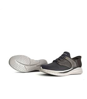 Detalle suela flexible antideslizante Skechers Slade Macklin hombre