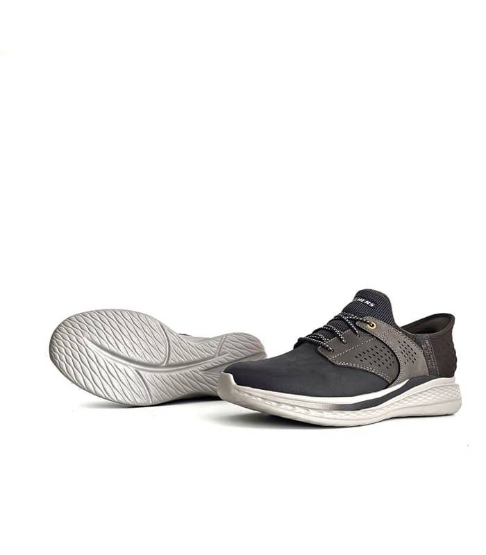 Detalle suela flexible antideslizante Skechers Slade Macklin hombre