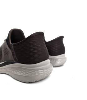 Vista trasera Skechers Slade Macklin hombre marrones Relaxed Fit
