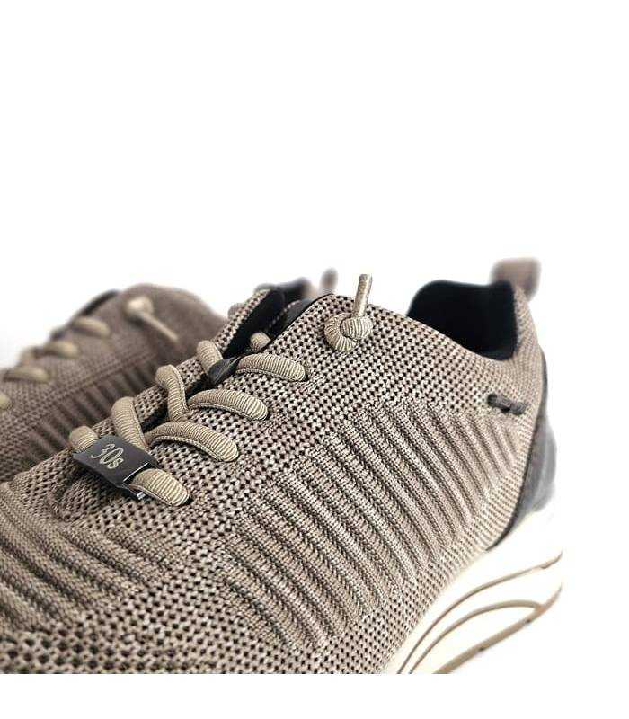 detalle tejido impermeable deportivos mujer Treintas beige
