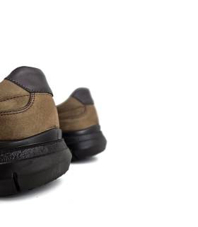 parte trasera zapatos Luisetti marrones nobuk