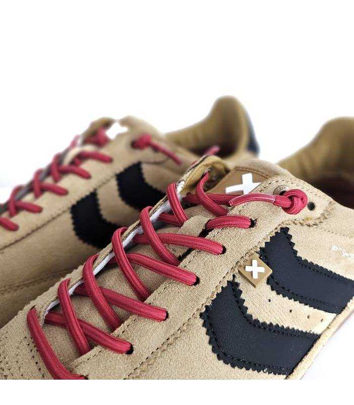 Zapatillas beige Xti hombre detalle cordones elásticos