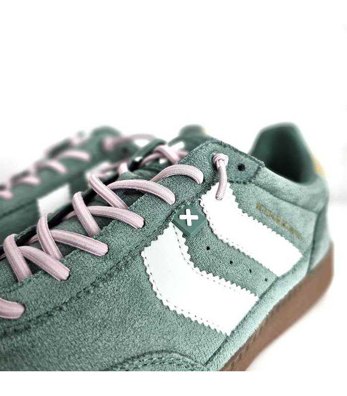 detalle antelina cordones zapatillas xti verde mujer