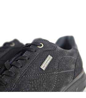 Detalle cordones zapatos hombre impermeables Luisetti negro