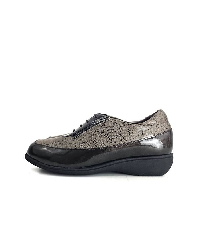 Vista lateral zapatos mujer anchos marrones Doctor Cutillas