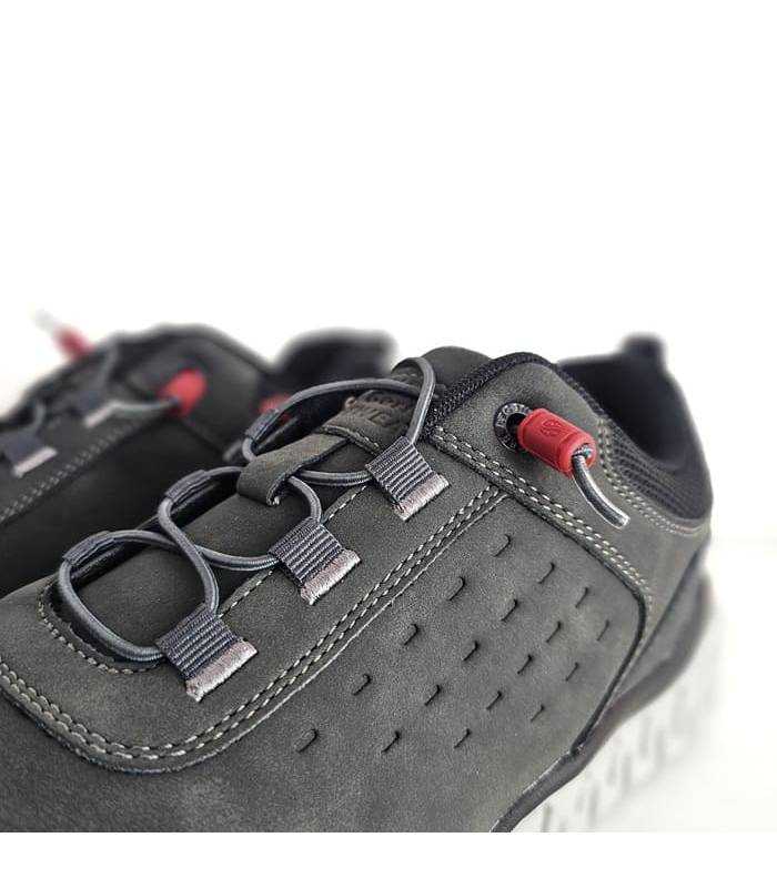 calzado invierno hombre Dockers gris, vista del cierre de cordones elasticos