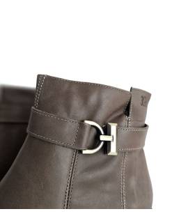 Botines taupe mujer piel Treintas detalle de hebilla metálica lateral