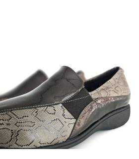 zapatos mujer horma ancha piel licra negro, detalle del charol y licra