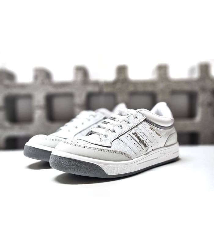 zapatillas deportivas piel blancas modelo New Olimpo de Jhayber