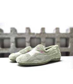 zapatillas casa mujer verdes puestas estrella luna Cabrera