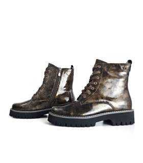 Botas militares mujer piel marrón Treintas con cremallera abierta