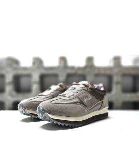 Deportivos beige mujer Anekke con suela multicolor