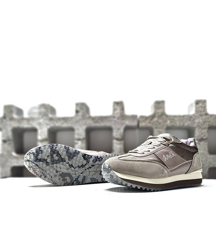 Zapatillas mujer Anekke beige suela multicolor vista suela