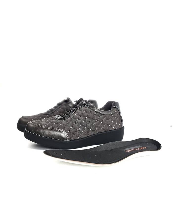 Zapatos deportivos mujer acolchados taupe vista lateral con la plantilla extraida