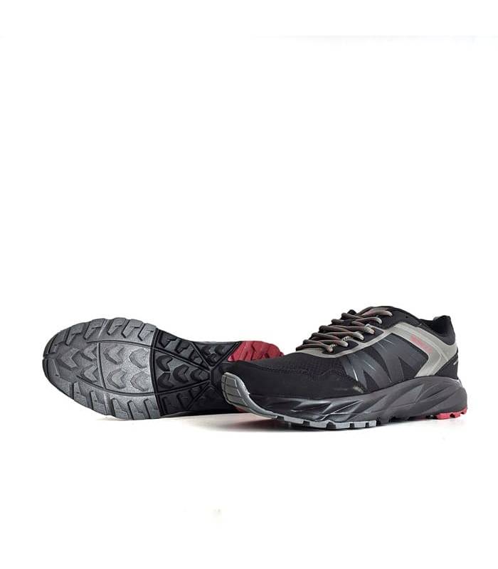 Suela de caucho zapatillas trekking Nicoboco Silkan negras con tacos