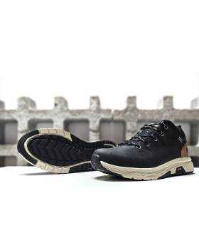 Vista de la suela : "Suela antideslizante del botín impermeable Dockers by Gerli para hombre en botines negros