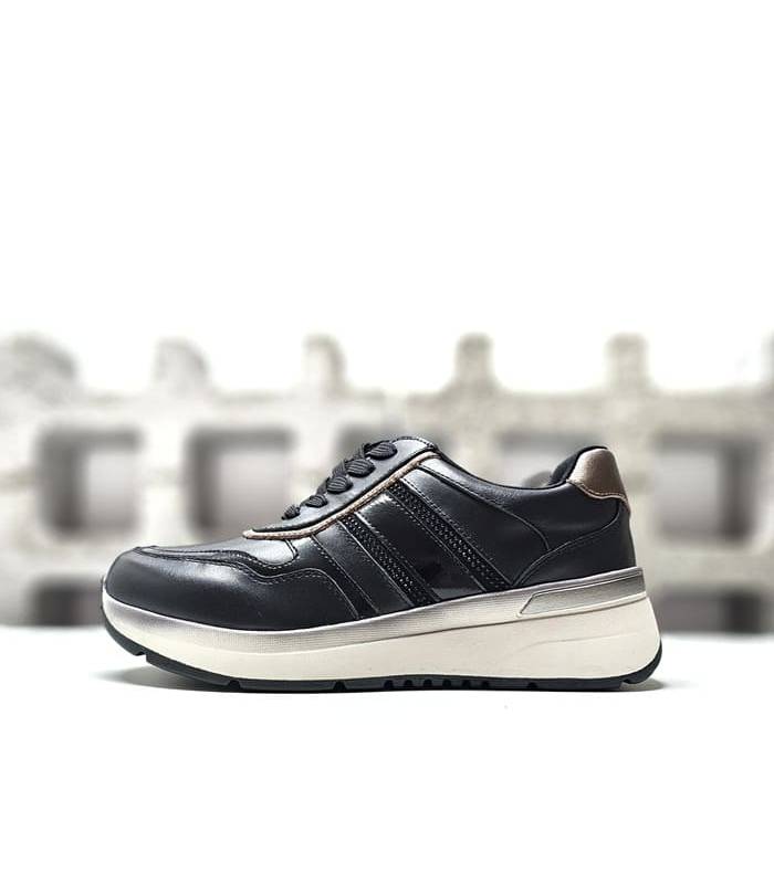 Zapatos deportivos mujer piel negro Treintas cordones perfil