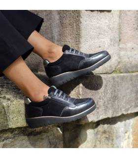 zapatos de invierno para mujer de piel negros con elasticos y cremaller lateral puestos