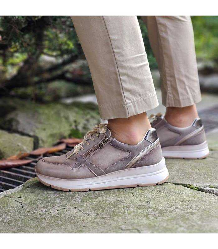 zapatos deportivos para invierno de mujer con cordones y cremallera de Treintas puestos