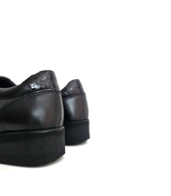 detalle talón zapatos Vicmart mujer piel negros