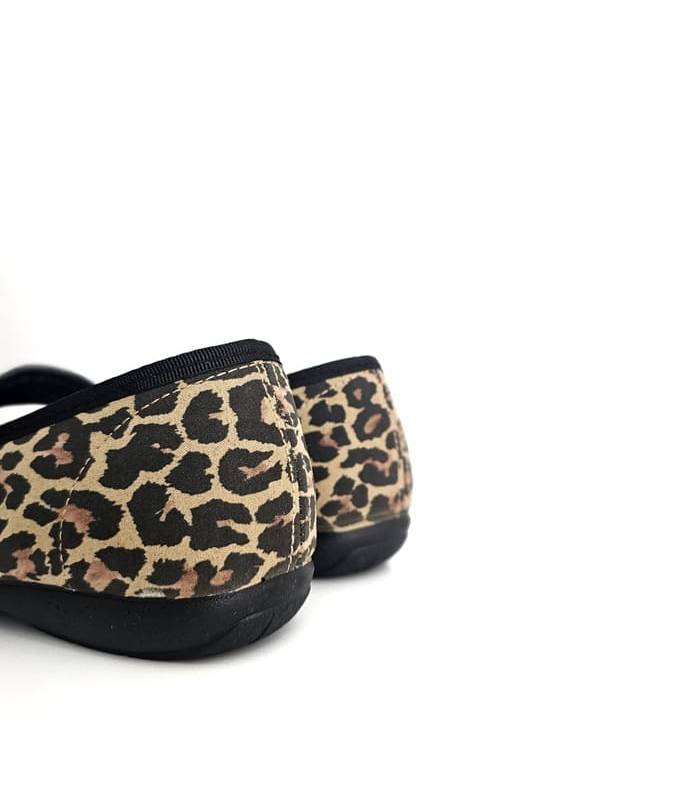zapatillas casa cómodas Cabrera fabricadas en España, vista trasera