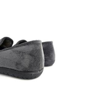 Detalle trasero zapatillas casa hombre divertidas Cabrera El Rey de la Casa