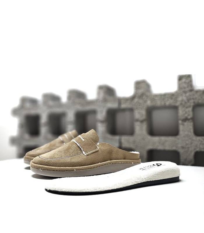 . zapatillas casa mujer regalo beige, junto a la plnatilla extraida