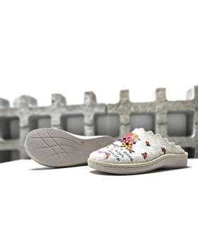 Zapatillas invierno mujer Frida Salvi descalzas suela caucho antideslizante