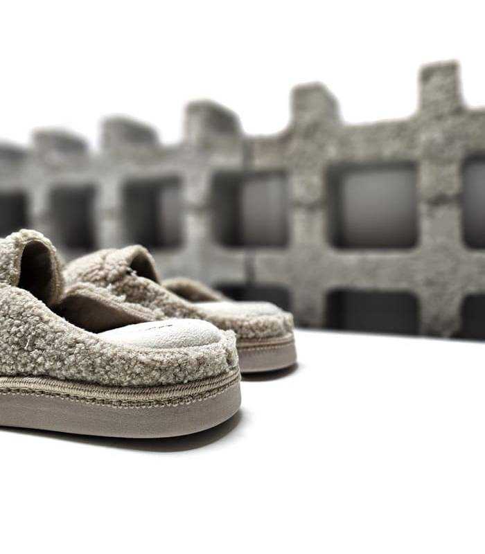 Zapatillas casa mujer mocasín Salvi beige trasera