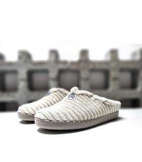 zapatillas casa mujer pana Gema García beige invierno