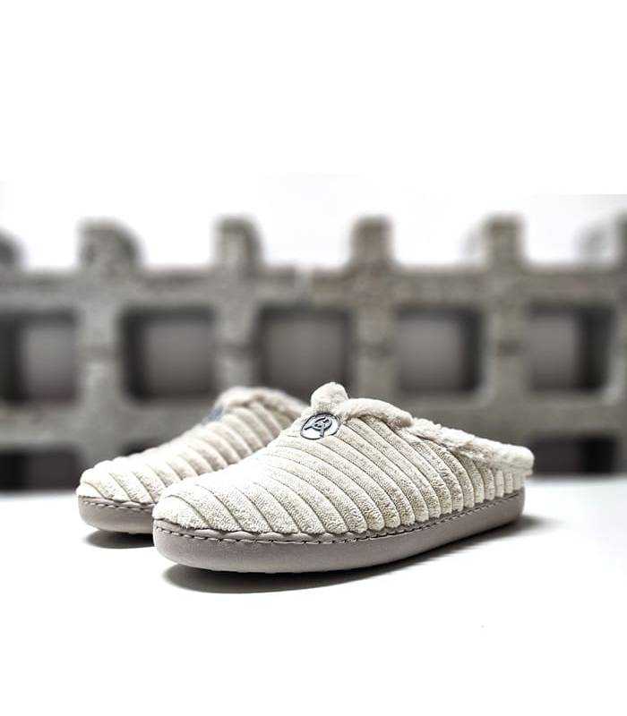 zapatillas casa mujer pana Gema García beige invierno